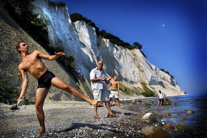 Møns klint and The Forest tower - A day tour from Copenhagen - Walking strategy: shoes, socks, and how to pace 1000-plus steps