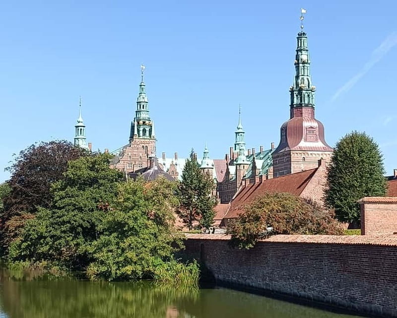 Out of Copenhagen; 2x Castles, Cathedral & (Viking Ships) - A day trip from Copenhagen that links Hamlet, kings, and Vikings
