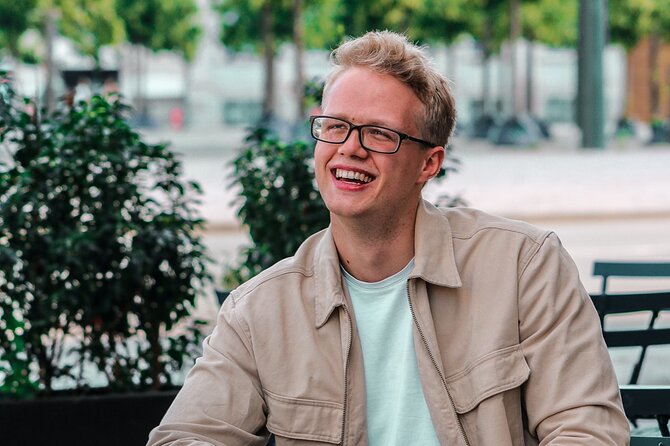 Photoshoot around Copenhagen's Iconic Locations - Smart Tips to Get Better Photos in Copenhagen (Without Overthinking It)