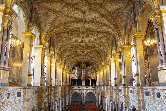 Round Tower, Rosenborg Castle and Old Town Copenhagen Tour - Old Town Highlights Around the Tower: Small Stops That Actually Help