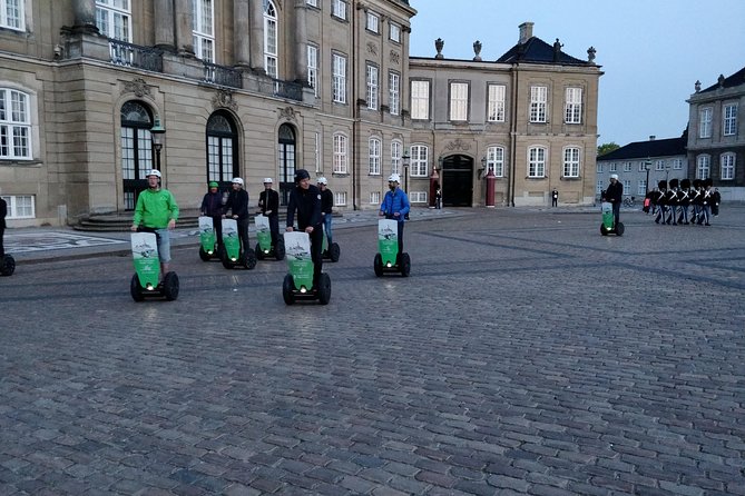 Segway Winter Tour 90 Minutes - Royal sculptures, museums, and photo-worthy palace views
