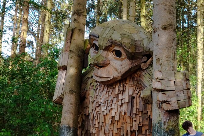 The Six Forgotten Giants Trolls Hunt with Minibus - Why this troll hunt works in the Copenhagen suburbs
