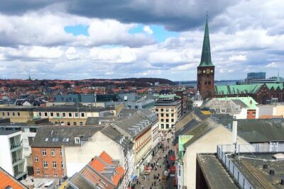 Time travel in Aarhus