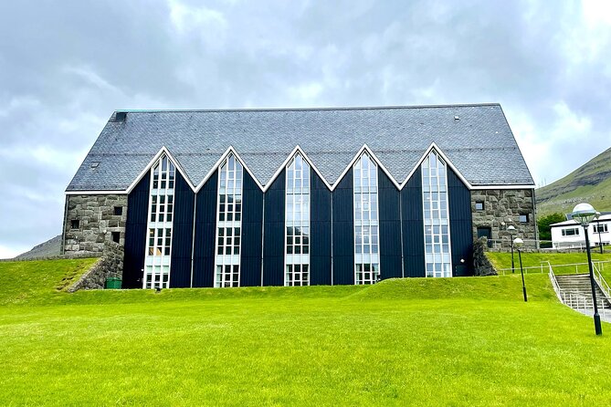 Understanding Klaksvík: A Self-guided city tour in KlaksvÍk - A one-hour audio walk that explains what shaped Klaksvík
