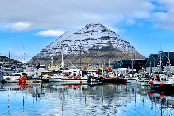 Understanding Klaksvík: A Self-guided city tour in KlaksvÍk - Stop 2: Djupumyrar Stadium and the KÍ football story