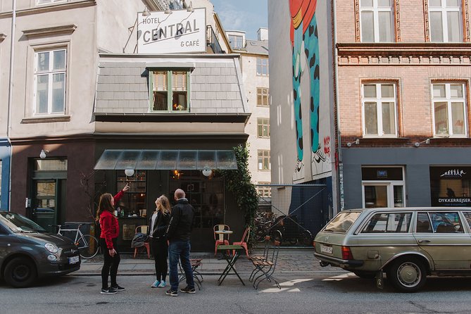 Vesterbro Tour With Beer & Pub Visits - Max 10 People - Stop 3: Freddy’s Bar, the working-class after-work scene